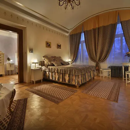 Unique In Near River Vltava Apartment
