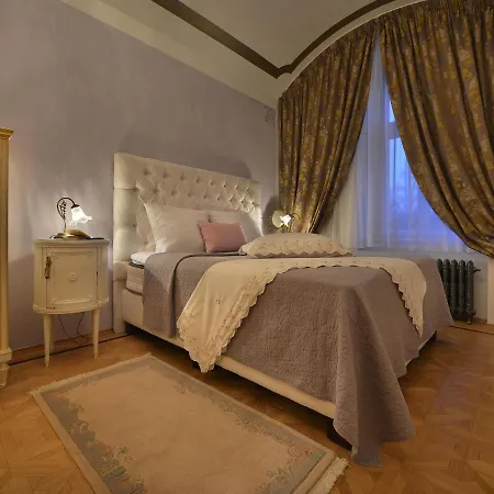 דירה Unique In Near River Vltava